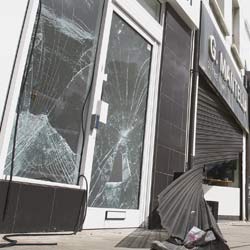 Smashed Shopfront Repairs & Replacements London
