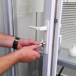 Lock Opening for Homes & Business Premises in Temple WC2