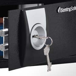 Lost the Safe Key & Locked Out of your Safe?